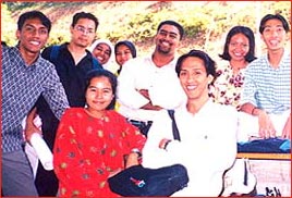 My beloved classmatem Clockwise: Me in 60's, Fazid (Black), Rina (White), Murni (Black), Rahim (Goatee), Noni, Shahidan, Herna (in red) and Abg. Zamrie.